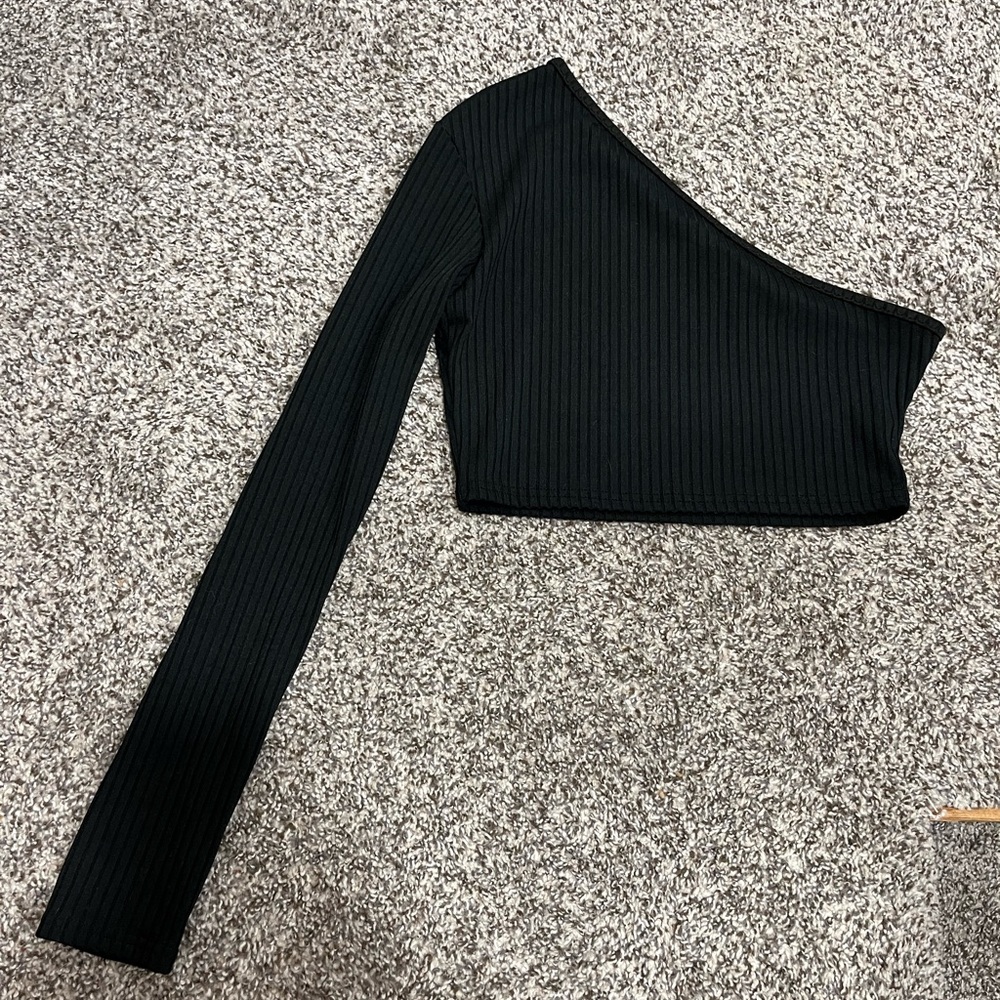 PrettyLittleThing Black Ribbed Top
